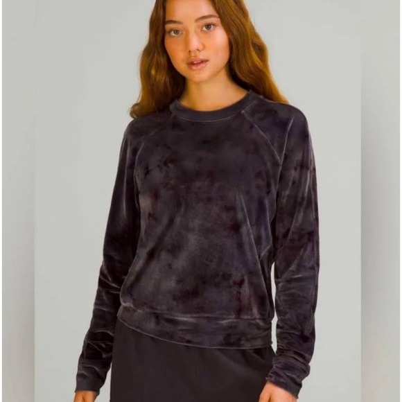 Lululemon Warm Down Crew • Velour• SZ 12 retails $118 - Picture 4 of 7